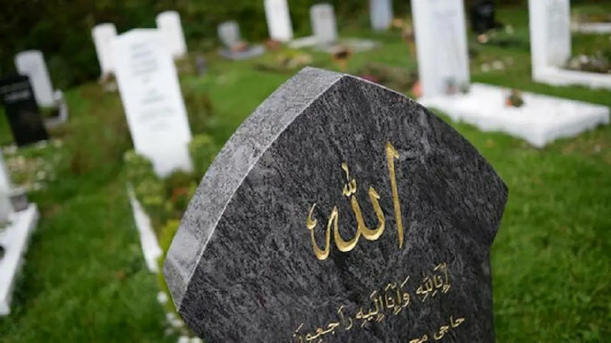 مجهولون يعتدون على قبور للمسلمين شمال غربي ألمانيا