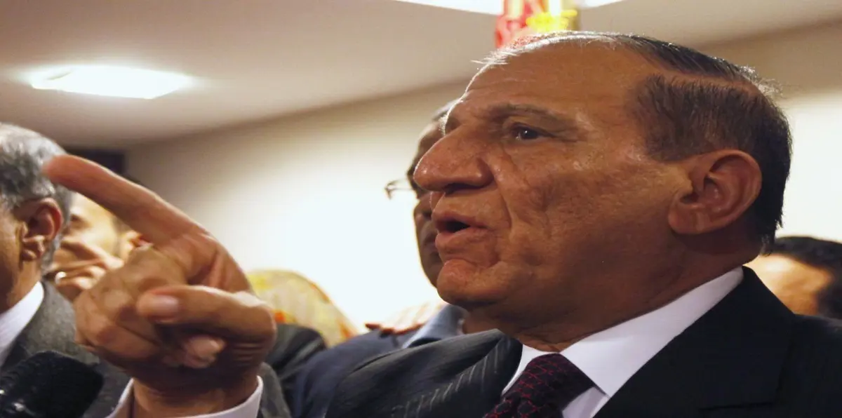 الفريق سامي عنان يعلن ترشحه لرئاسة مصر
