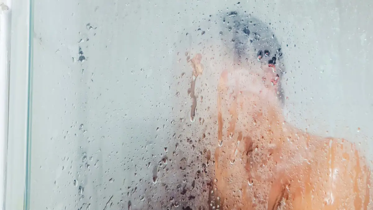 دراسة: تأثير خطير للاستحمام بالماء الساخن على خصوبة الرجال