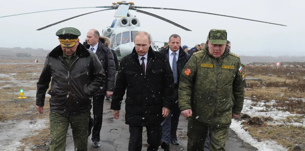 بوتين يقيل قائد القوات الجوية الروسية و3 مسؤولين آخرين
