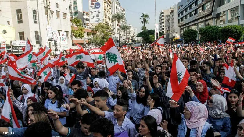 رغم كورونا.. دعوات في لبنان لاستئناف التظاهرات وإسقاط الحكومة