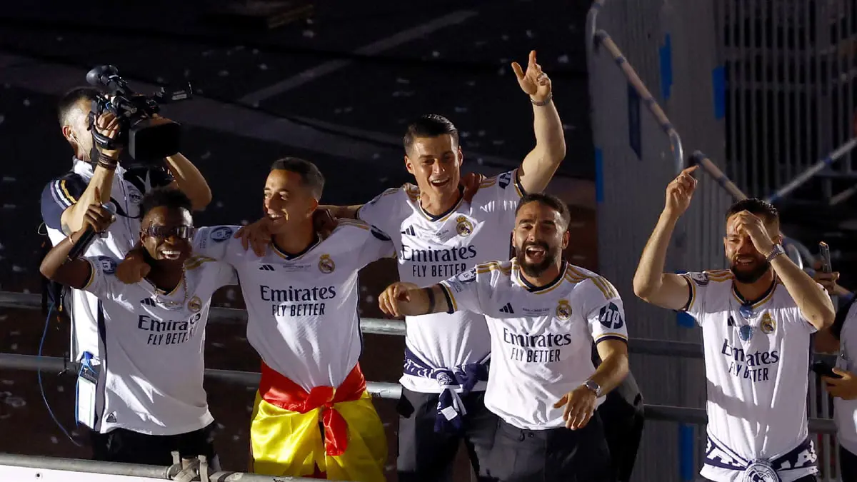ريال مدريد يُسعد رونالدو في احتفالات دوري الأبطال (صورة)