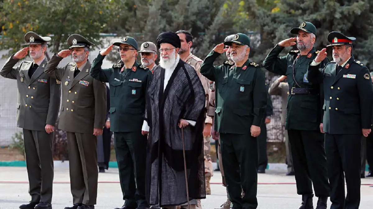 صحيفة إيرانية: قيادات من الحرس الثوري تنافس على كرسي رئاسة الجمهورية