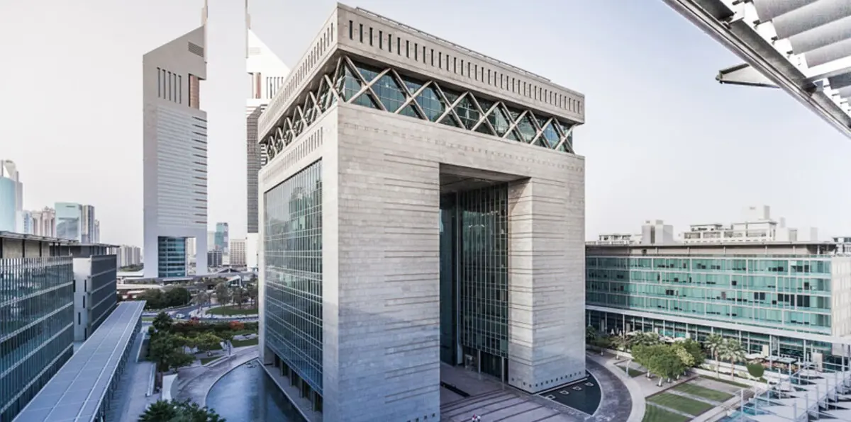 تعيين "بريان ستيروالت" رئيسًا تنفيذيًا لسلطة دبي للخدمات المالية  