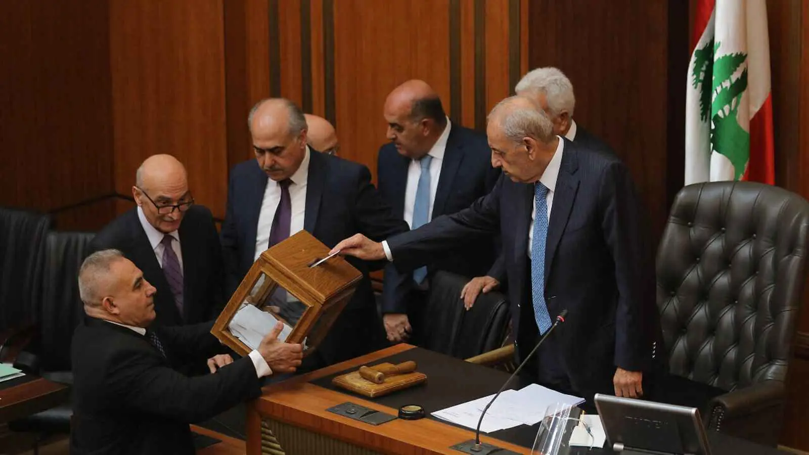 تجنبًا لـ"صفعة جديدة".. حزب الله يخوض معركة رئاسة لبنان بشراسة