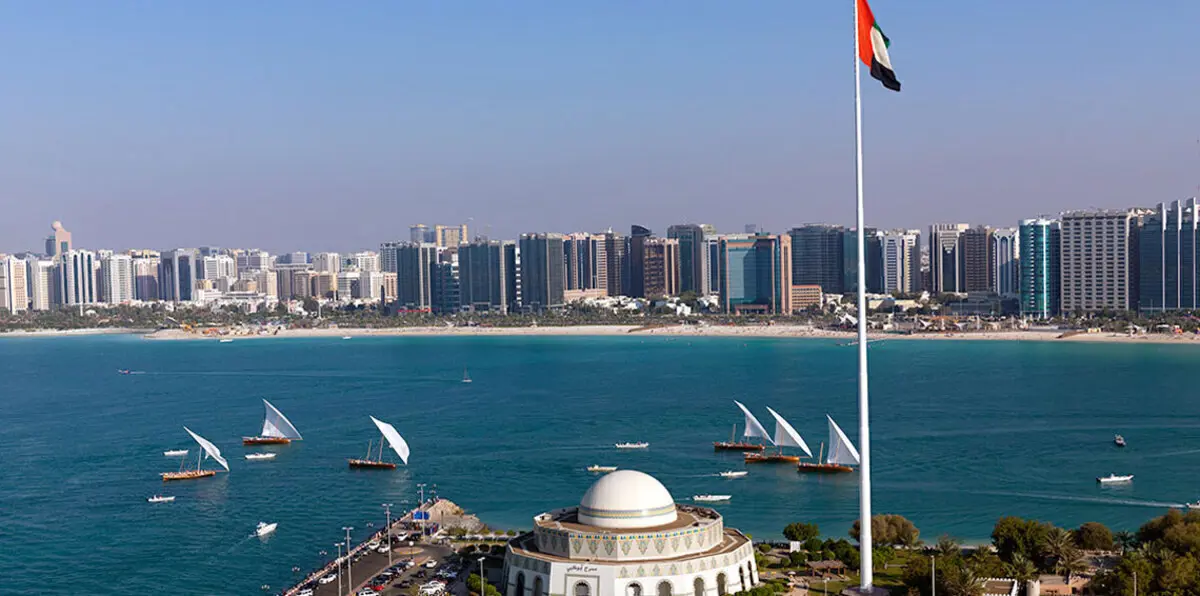 قطر للتأمين تجدد رخصة العمل في أبوظبي