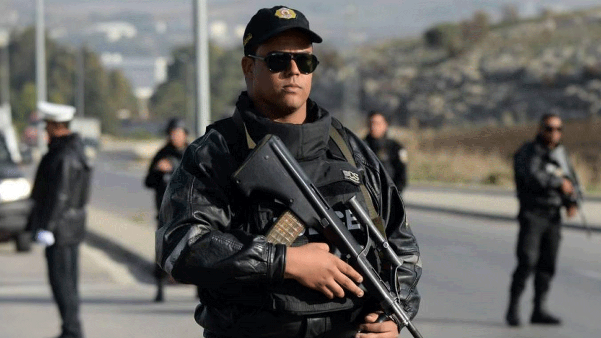 ثاني حادث خلال أيام.. شاب تونسي يقتل أمه طعنًا في صفاقس