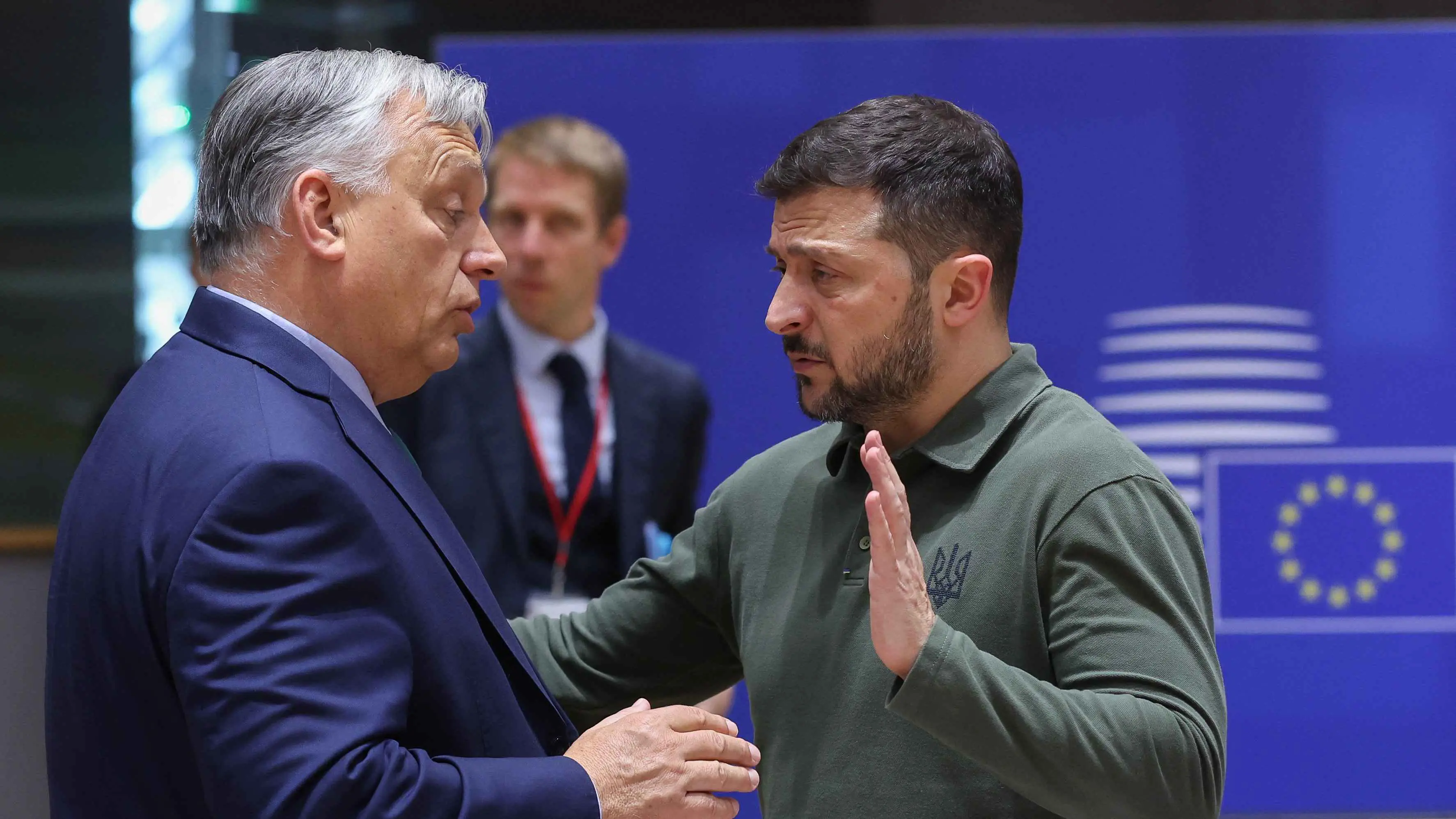 رغم توتر العلاقات.. رئيس الوزراء المجري يزور أوكرانيا لإجراء محادثات سلام