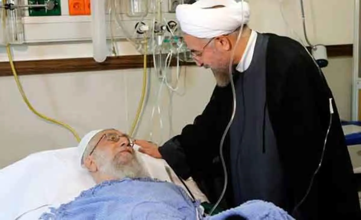 خامنئي يدخل مستشفى بطهران بعد تدهور صحته