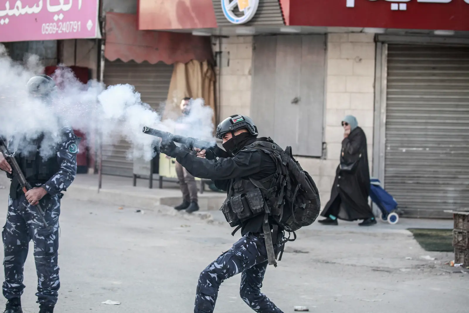 قوات الأمن الفلسطينية وسط مدينة جنين