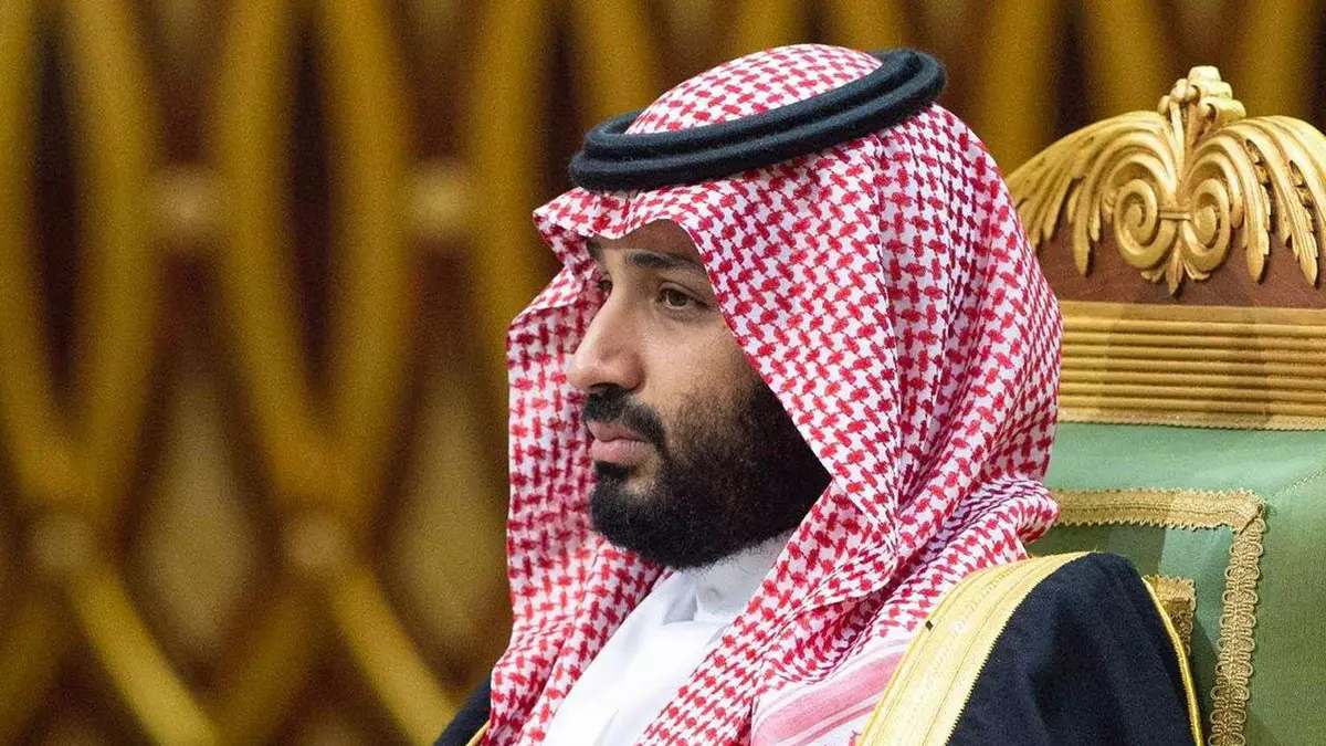 السعوديون يشيدون بالأمير "قارئ المستقبل" بعد تحقق نبوءة سعر "أرامكو"
