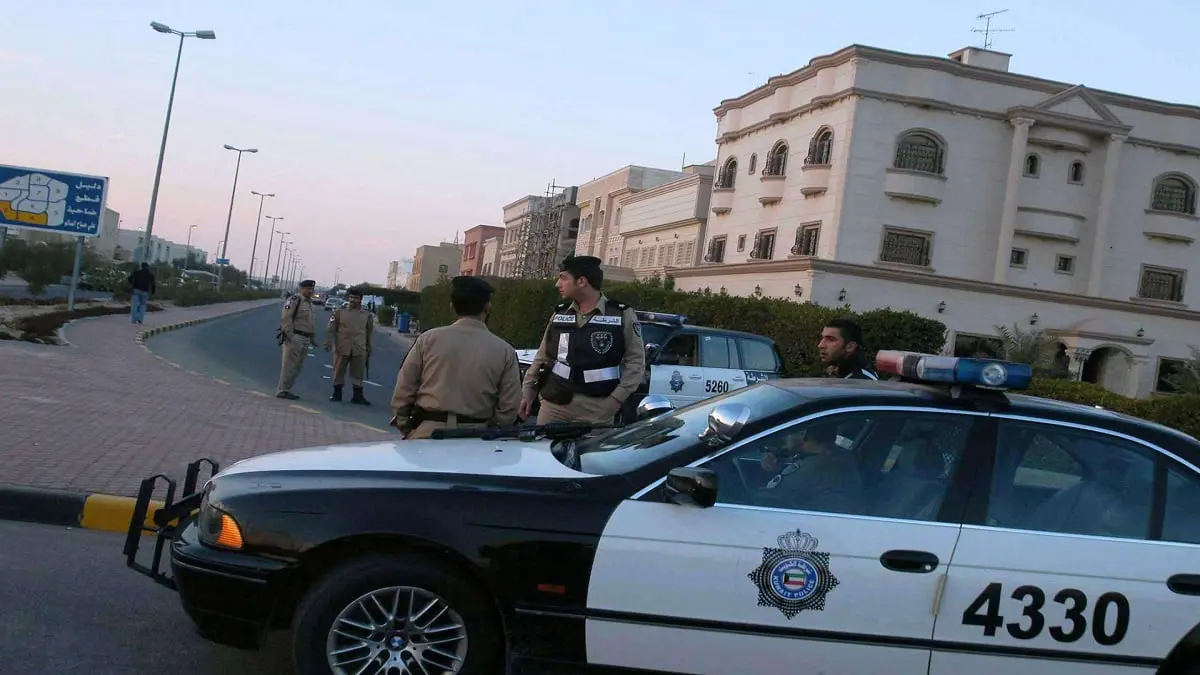 صاحب محل هواتف يستدرج كويتية إلى منزله ويهتك عرضها