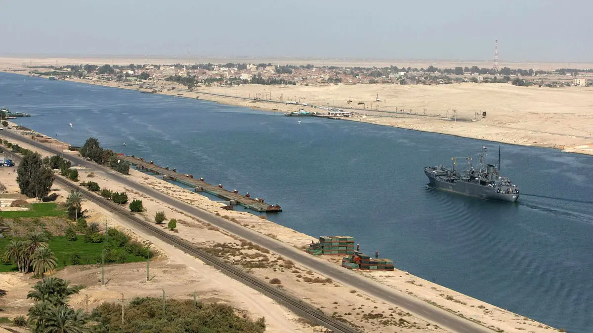 مصر.. إيرادات قناة السويس تقفز مليار دولار خلال 2018
