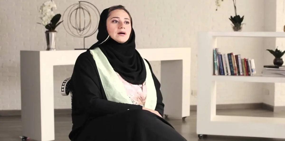 لينا المعينا.. شاهد عضوة مجلس الشورى السعودي بالملابس الرياضية في أول مباراة نسائية بالمملكة (صور)