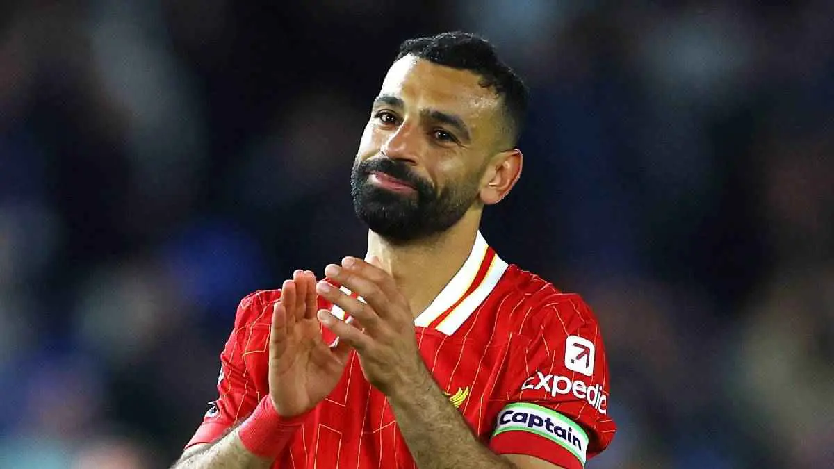 استبعده تماما.. أسطورة برشلونة يصدم محمد صلاح
