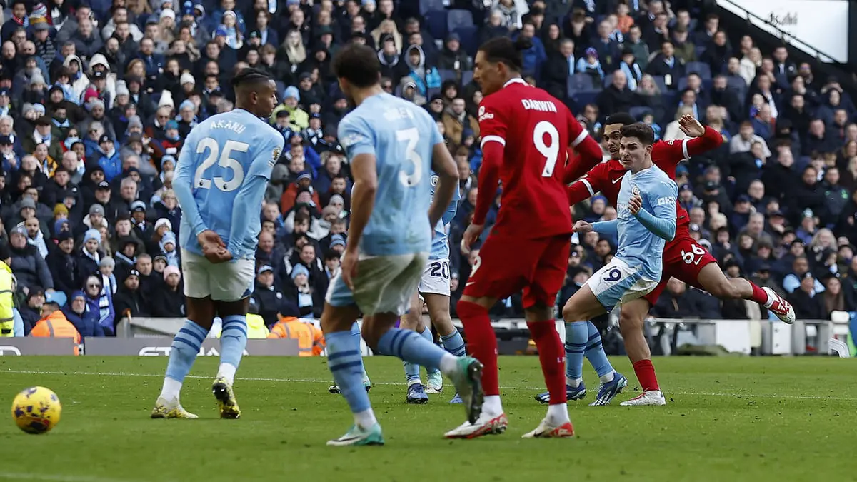 ترتيب الدوري الإنجليزي.. ليفربول يخطف تعادلاً مثيرًا من مانشستر سيتي 