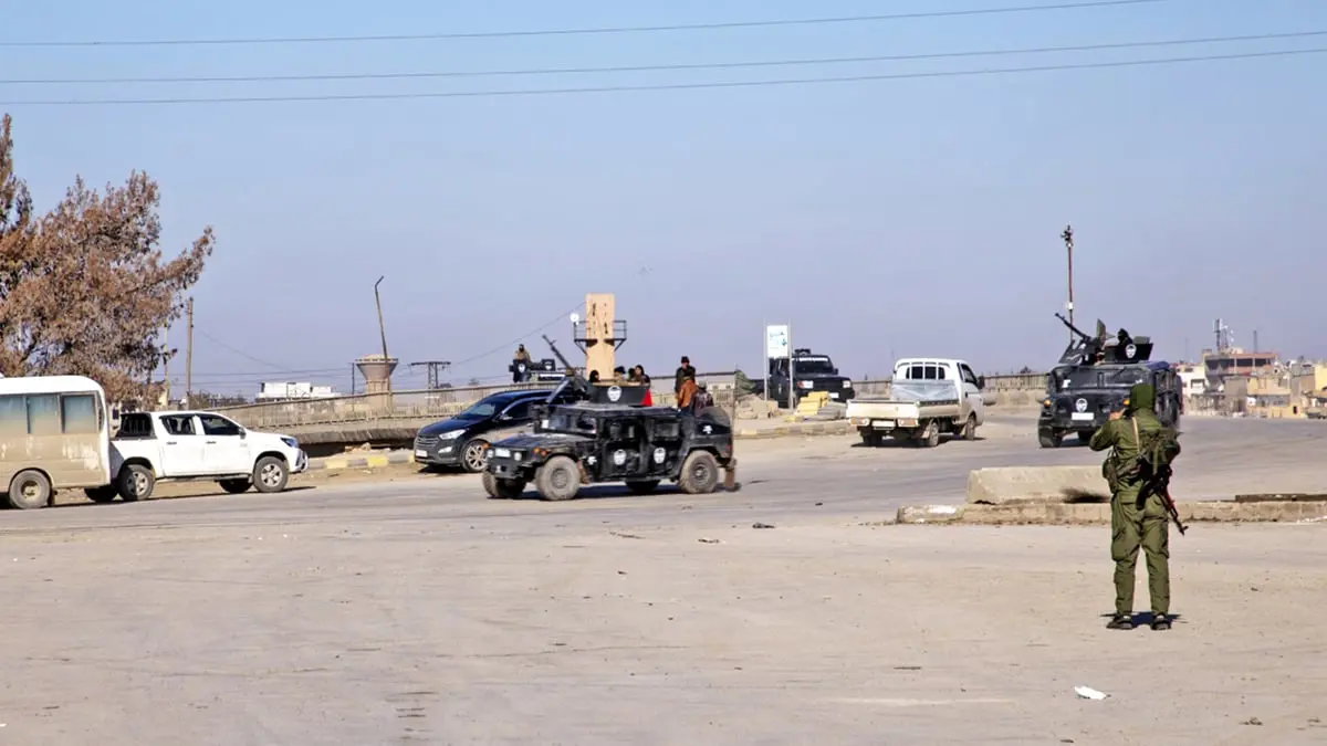 القوات الكردية تطارد داعش بعد السيطرة على سجن غويران