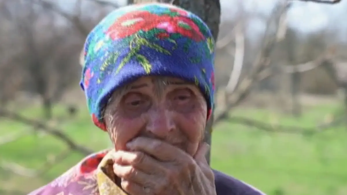 "أتمنى لو قتلني بدلًا مما فعله".. ثمانينية أوكرانية تروي قصة اغتصابها