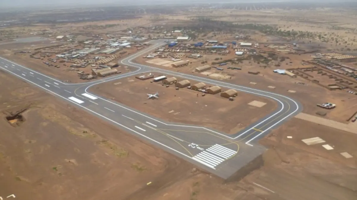قادمة من ليبيا.. 4 طائرات عسكرية روسية تهبط في مطار شمال مالي