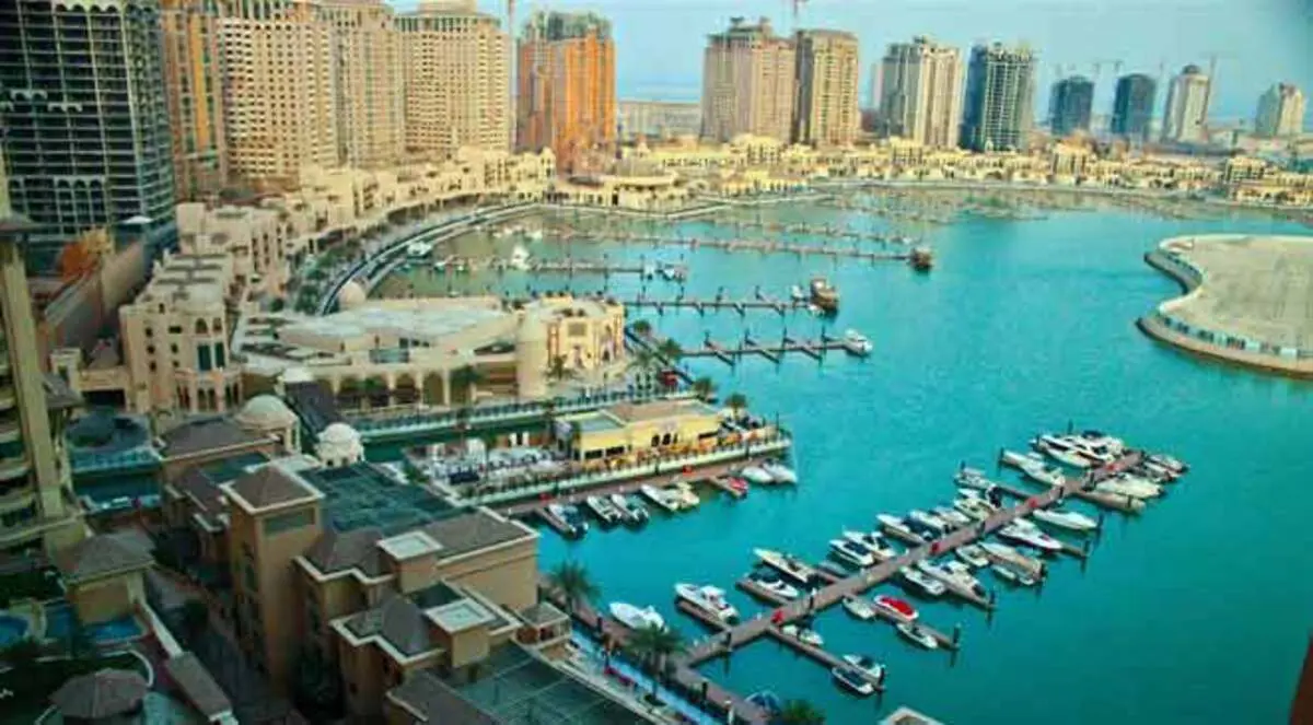 قطر مستمرة بالتطوير رغم انخفاض أسعار النفط