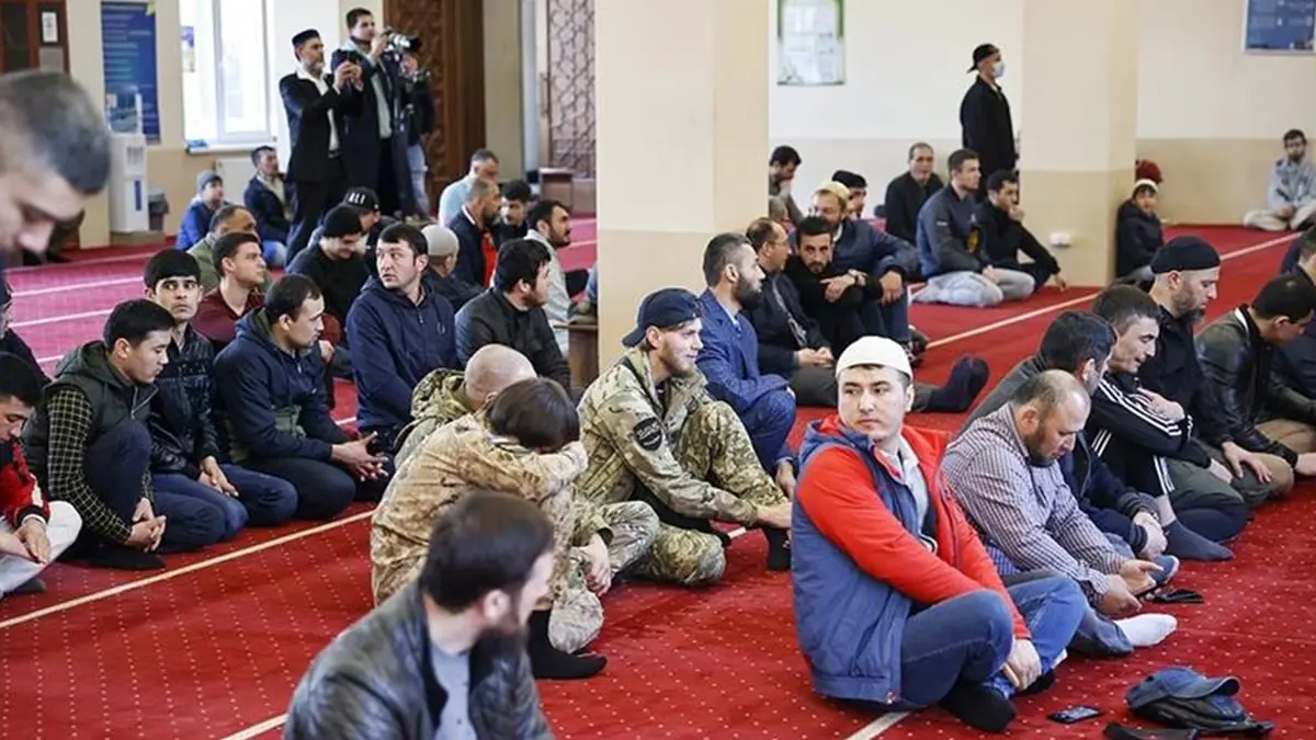 المسلمون في أوكرانيا يحتفون بالعيد رغم ويلات الحرب