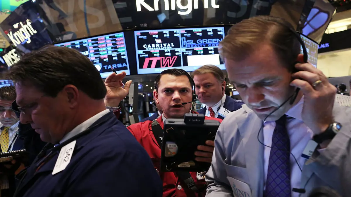"مورغان ستانلي" يحذر من انخفاض الأسهم الأمريكية 20 % في النصف الأول