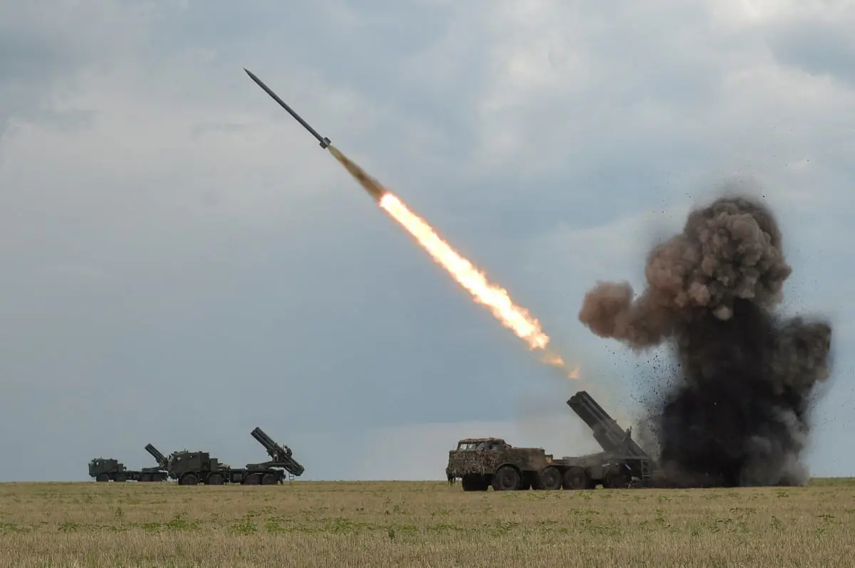 الجيش الروسي يتقدم في خاركيف ويدمر قوة أوكرانية بصواريخ "أوراغان"