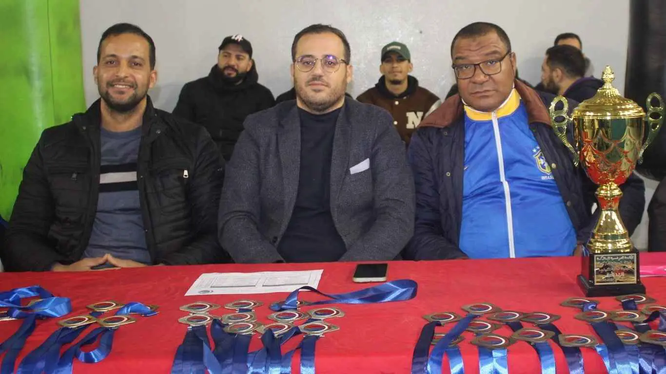 أثار الجدل.. رئيس الاتحاد التونسي للملاكمة يترشح لانتخابات اتحاد كرة القدم