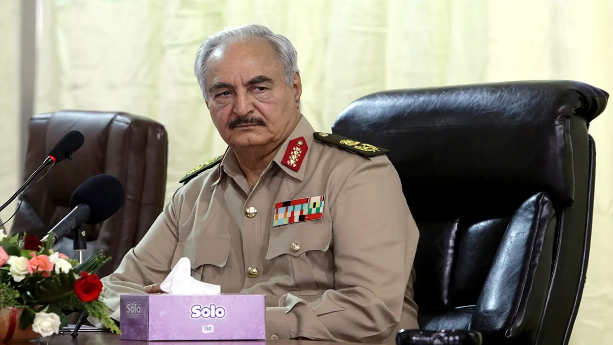 مصادر: حفتر أبلغ غسان سلامة أن الجيش الليبي يعتزم دخول طرابلس