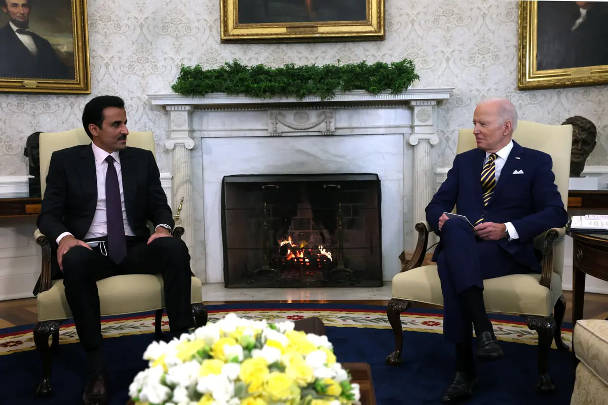 أمير قطر وبايدن يبحثان جهود وقف إطلاق النار في غزة 