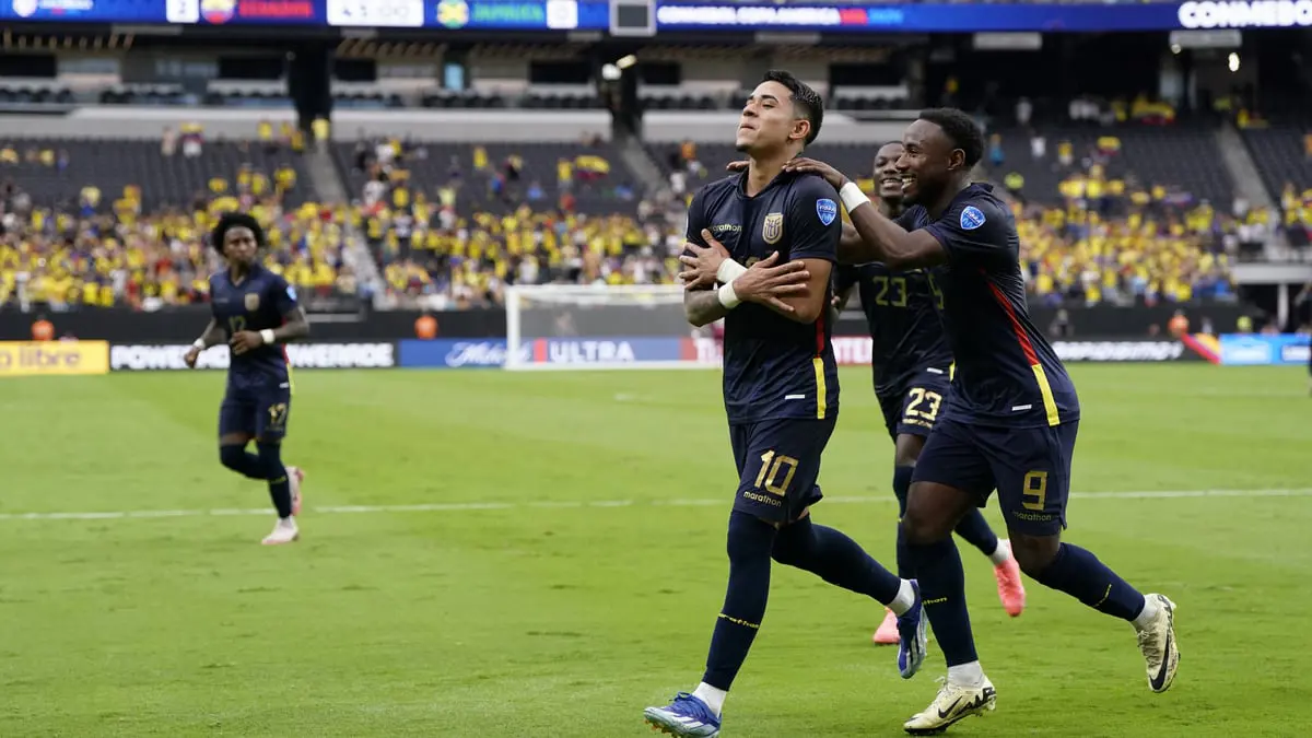 الإكوادور تحقق أول فوز في كوبا أمريكا على حساب جامايكا 