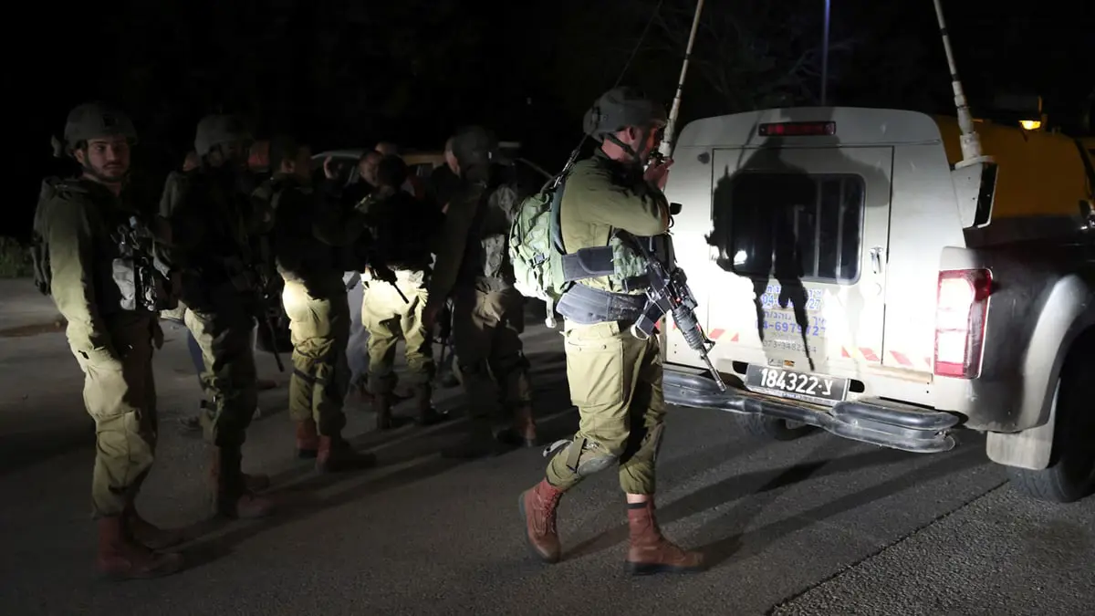 إسرائيل: عناصر فلسطينية وراء إطلاق الصواريخ من سوريا
