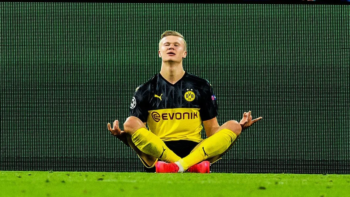 برشلونة أم ريال مدريد؟.. والد هالاند يفتح الباب أمام انتقاله إلى الدوري الإسباني