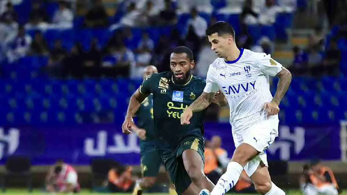 ملخص وأهداف مباراة الخلود والهلال في الدوري السعودي