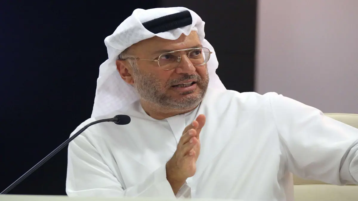 قرقاش يدعو إلى استخلاص العبر من دروس الدوحة وبيروت لتعزيز البعد العربي