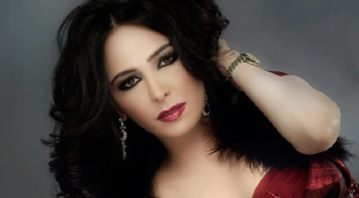 عريب حمدان تطرح "قنبلة غنائية"