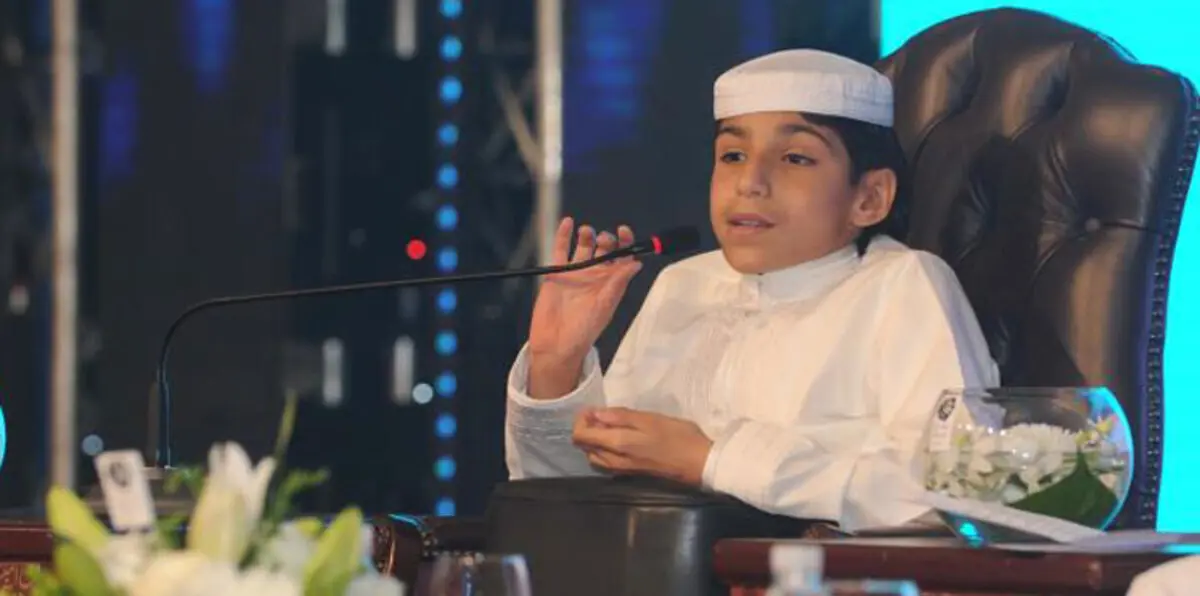نجم إنستغرام وأصغر رجل أعمال في قطر.. طفل معاق لما يتجاوز الـ14 من العمر