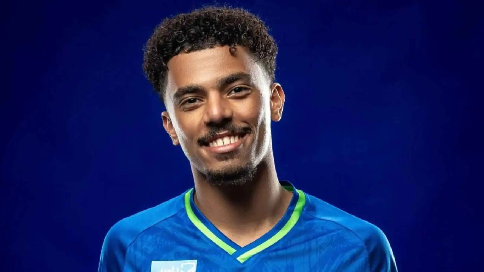 أحمد الجليدان لاعب الفتح السعودي