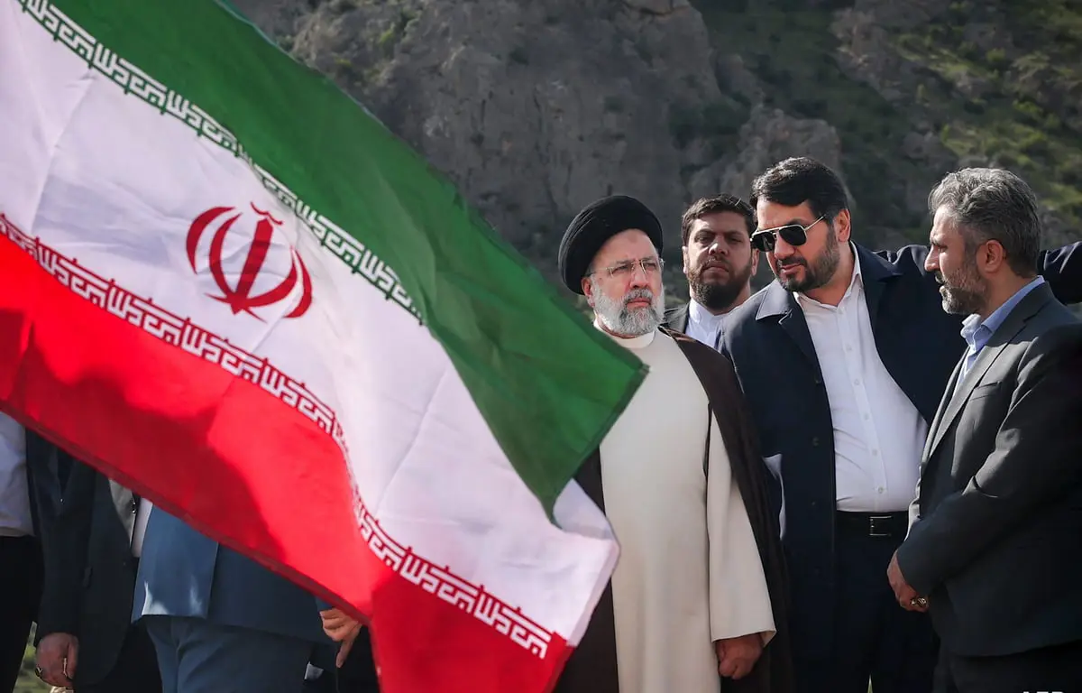 إيران تهدد بمعاقبة مروجي "الأخبار الكاذبة" بشأن حادثة رئيسي 