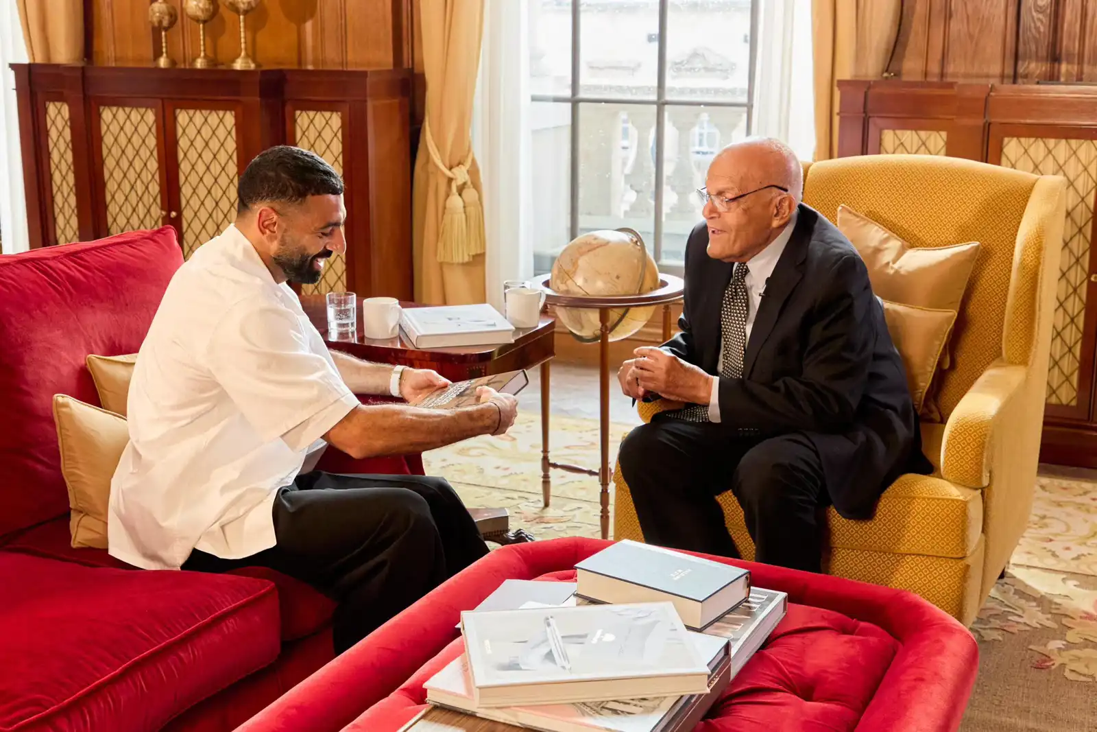 محمد صلاح مع مجدي يعقوب