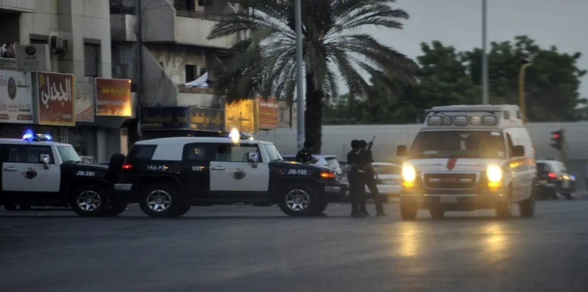 السعودية.. إصابة رجلي أمن في انفجار عبوة ناسفة بالعوامية