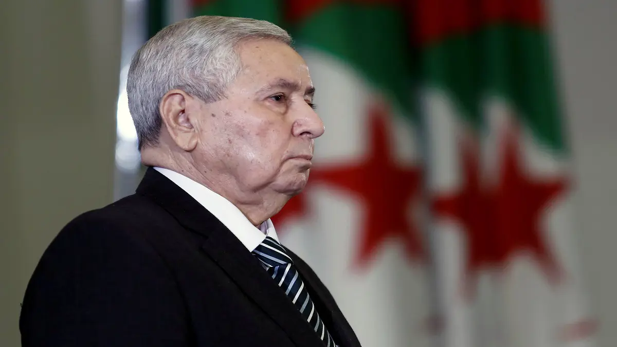 الرئيس الجزائري يقيل رئيس المحكمة العليا والنائب العام‎