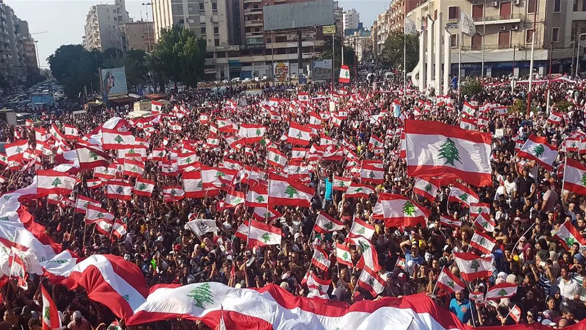 في احتجاجات لبنان الواسعة.. طرابلس تضبط الإيقاع‎