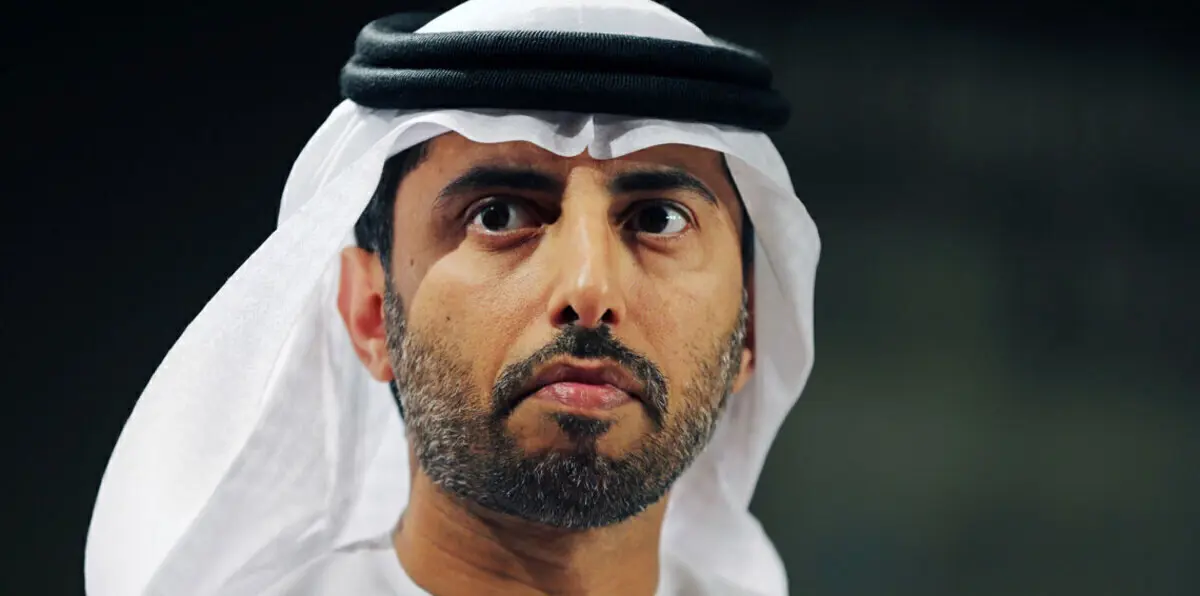 وزير الطاقة الإماراتي يأمل بدء تقلص المعروض بسوق النفط قريبًا