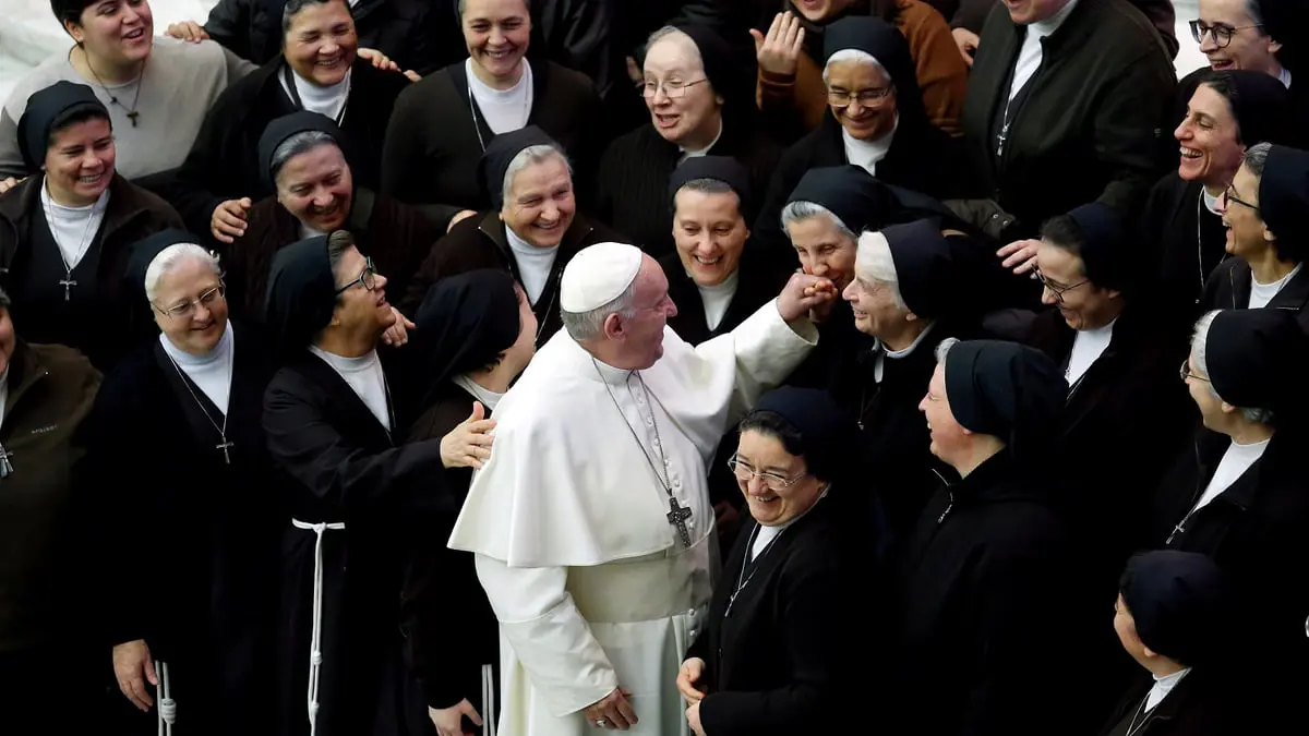 للمرة الأولى.. البابا‭ ‬فرنسيس يسمح للنساء بالتصويت في اجتماع للأساقفة 