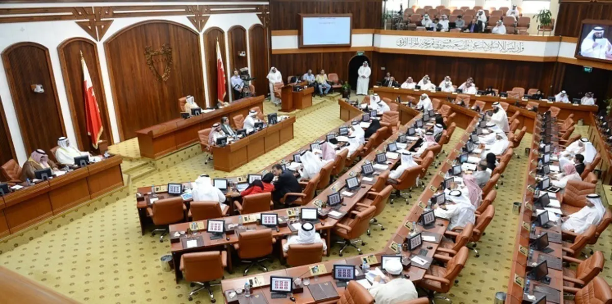 النواب البحريني يُعد لحظر سفر الشباب إلى 4دول عربية