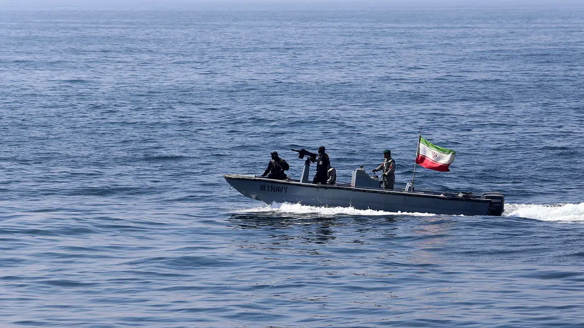 ‪ إيران تعلن إحباط "محاولة اختطاف" سفينة تجارية في البحر الأحمر‬