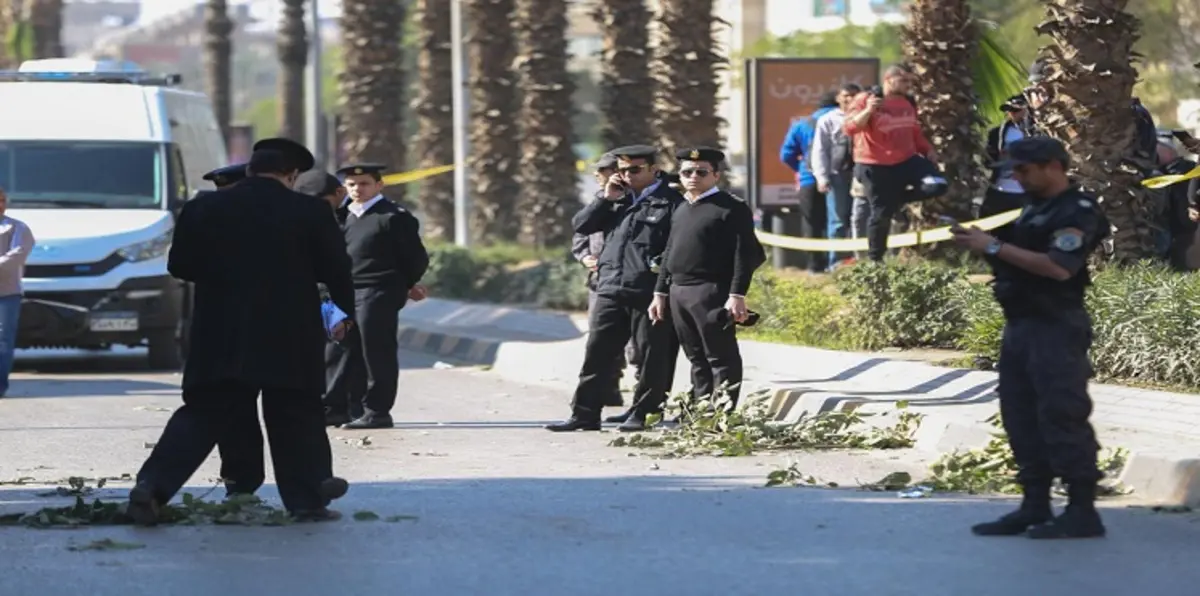 جماعة متشدّدة تتبنى مقتل 3 من الشرطة المصرية في القاهرة