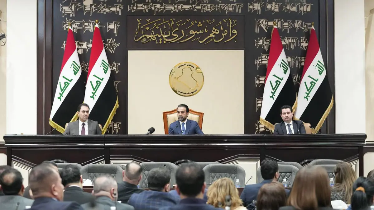 ينذر بعودة الاحتجاجات.. اتفاق بين كتل سياسية عراقية على عودة "مجالس المحافظات"