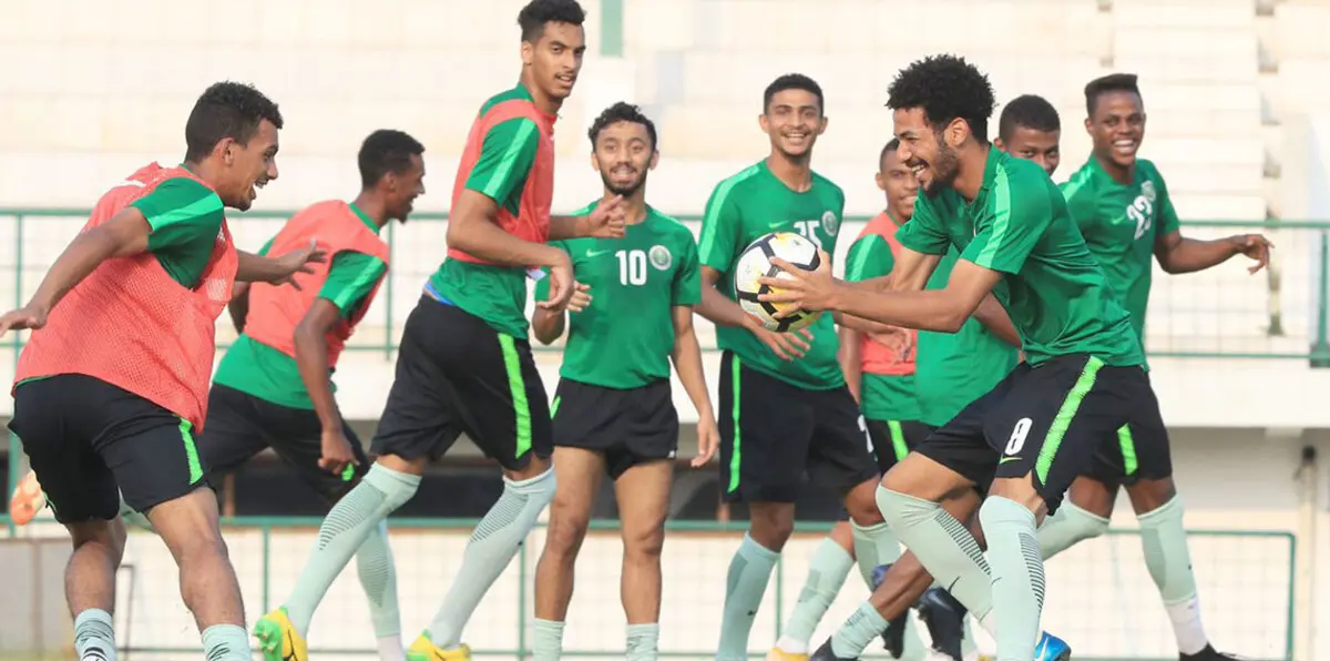 القنوات الناقلة لمباراة السعودية وإيران اليوم في دورة الألعاب الآسيوية والمعلق
